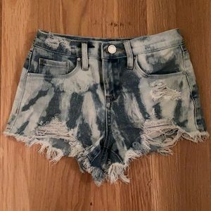 BLANKNYC girls denim jean shorts